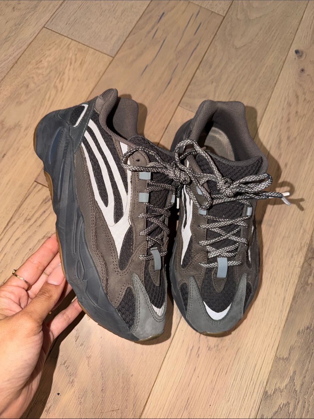 Yeezy Boost-Style Men's Sneakers in Brown and Gray